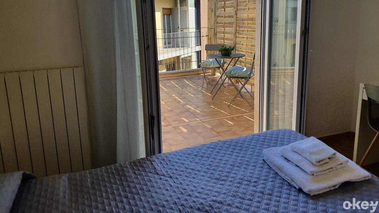 Blue Sky Rooftop Rooms - Bari Policlinico Luaran gambar